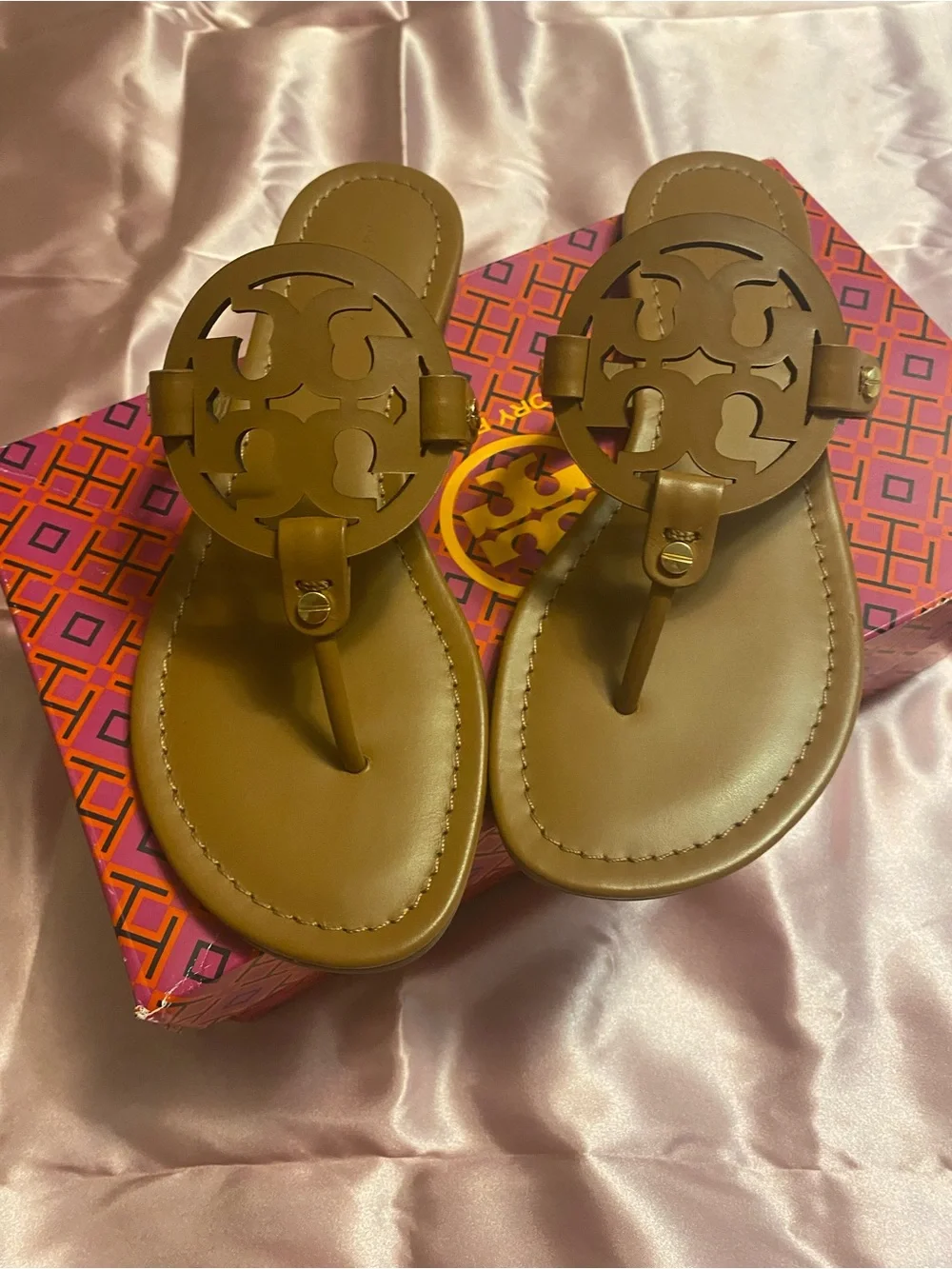 Tory Burch Olive Brown Logo Thong Sandals